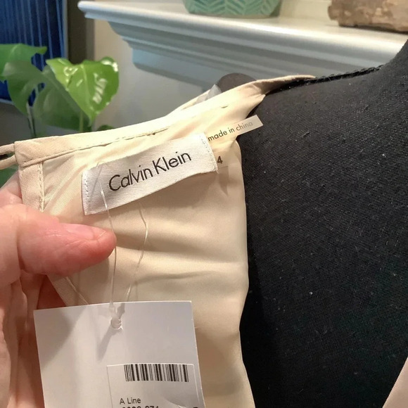 #339 Gorgeous Calvin Klein Ribbon Detail Dress Size 4 - Picture 9 of 9